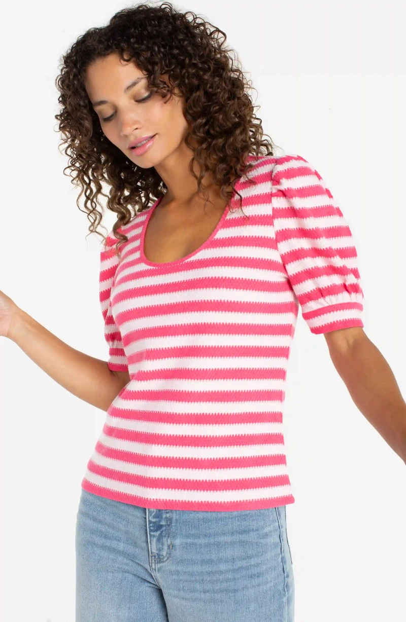 Image of HALF SLEEVE SCOOP NECK KNIT TOP