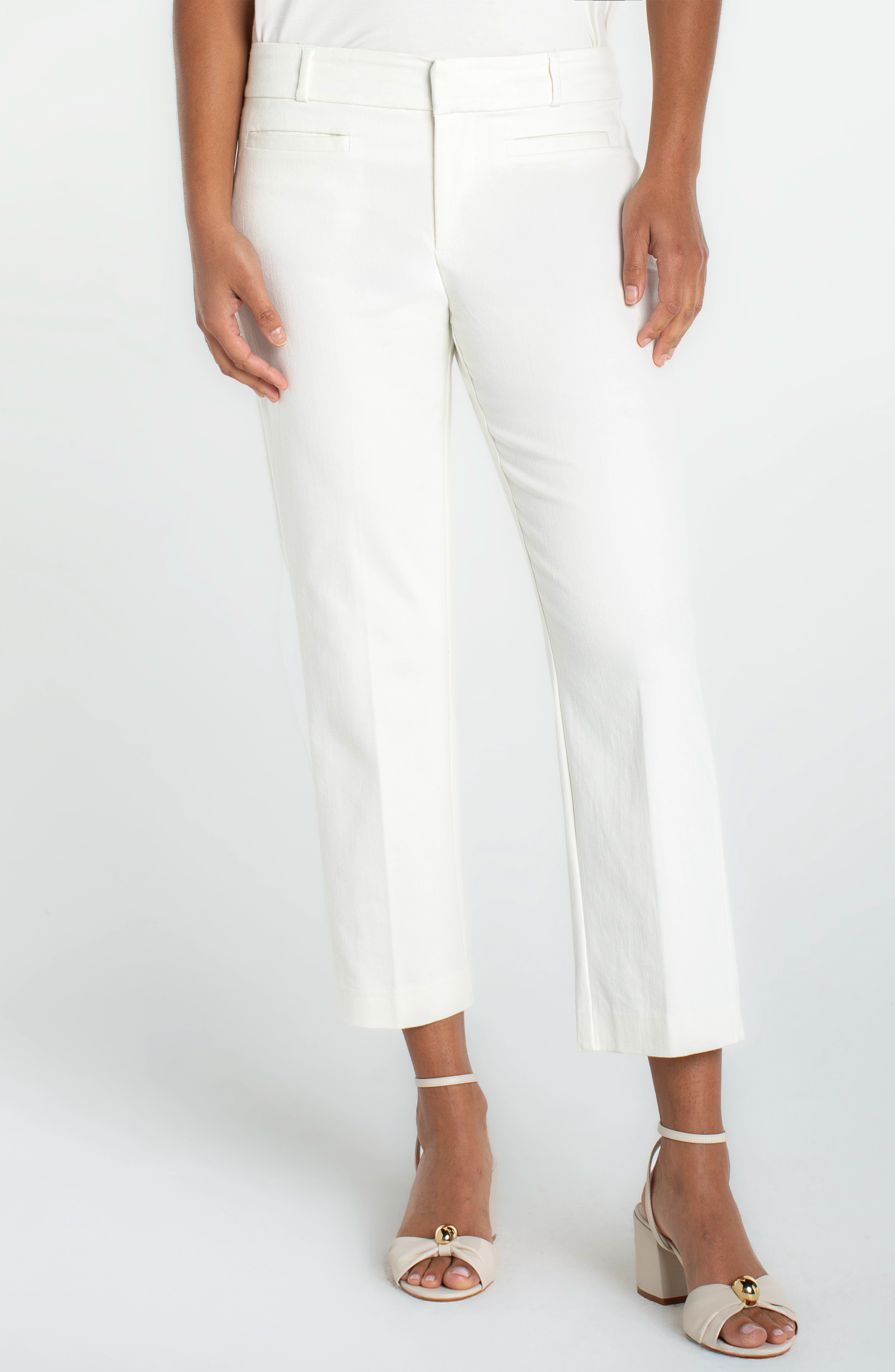 Image of WELT POCKET CROP TROUSER