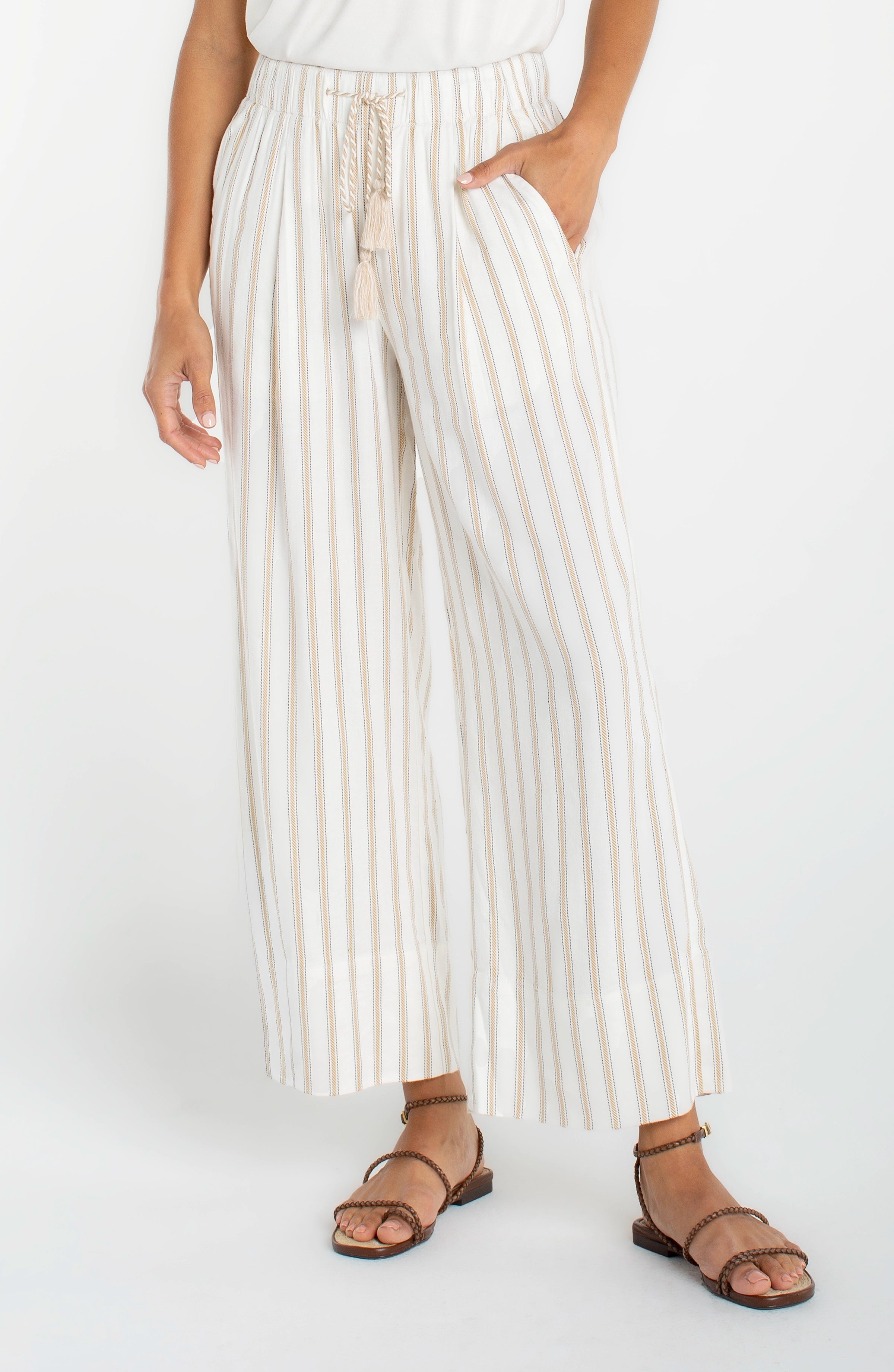 Image of PULL-ON WIDE LEG CROP TROUSER