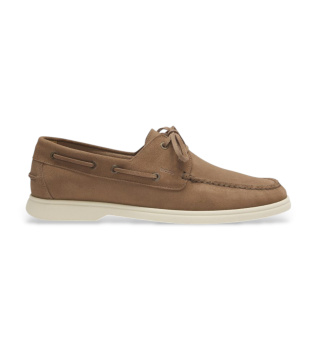 beige-contrast-suede-boat-shoes
