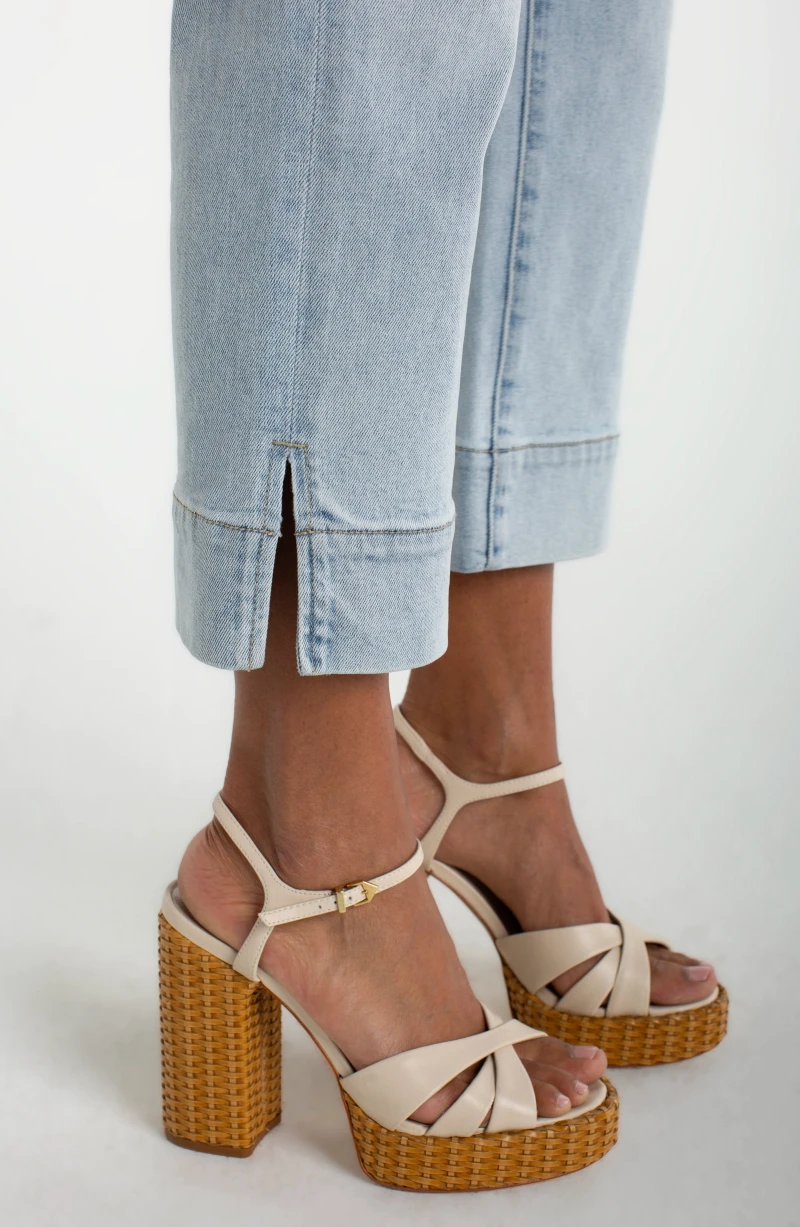 Image of KENNEDY CROP STRAIGHT W/ WIDE HEM AND SLIT