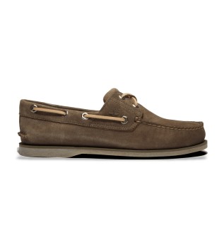 classic-green-leather-boat-shoes