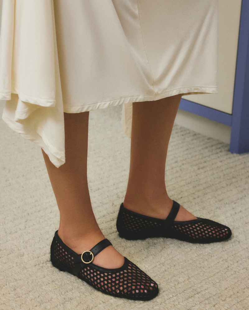 SHOP FLATS