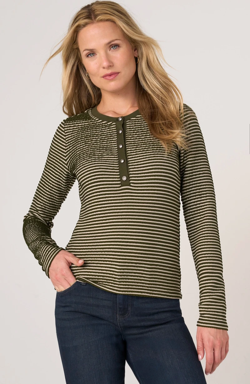 Image of LONG SLEEVE KNIT HENLEY TOP W/ SWEATER TRIM