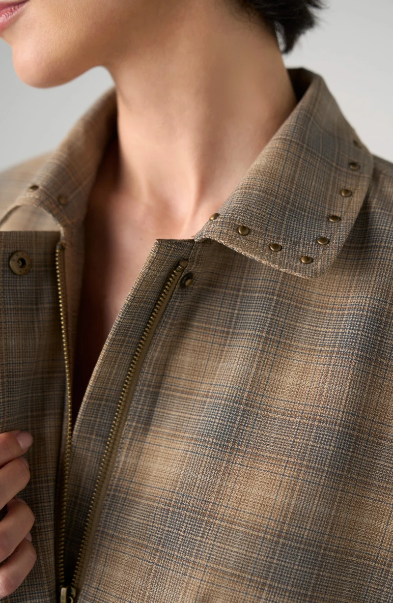 Image of BUBBLE HEM JACKET