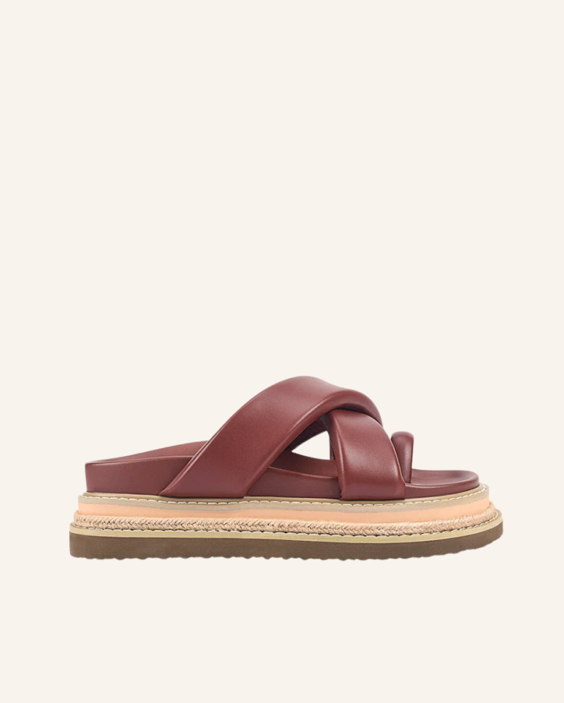 Thelma Berry Red