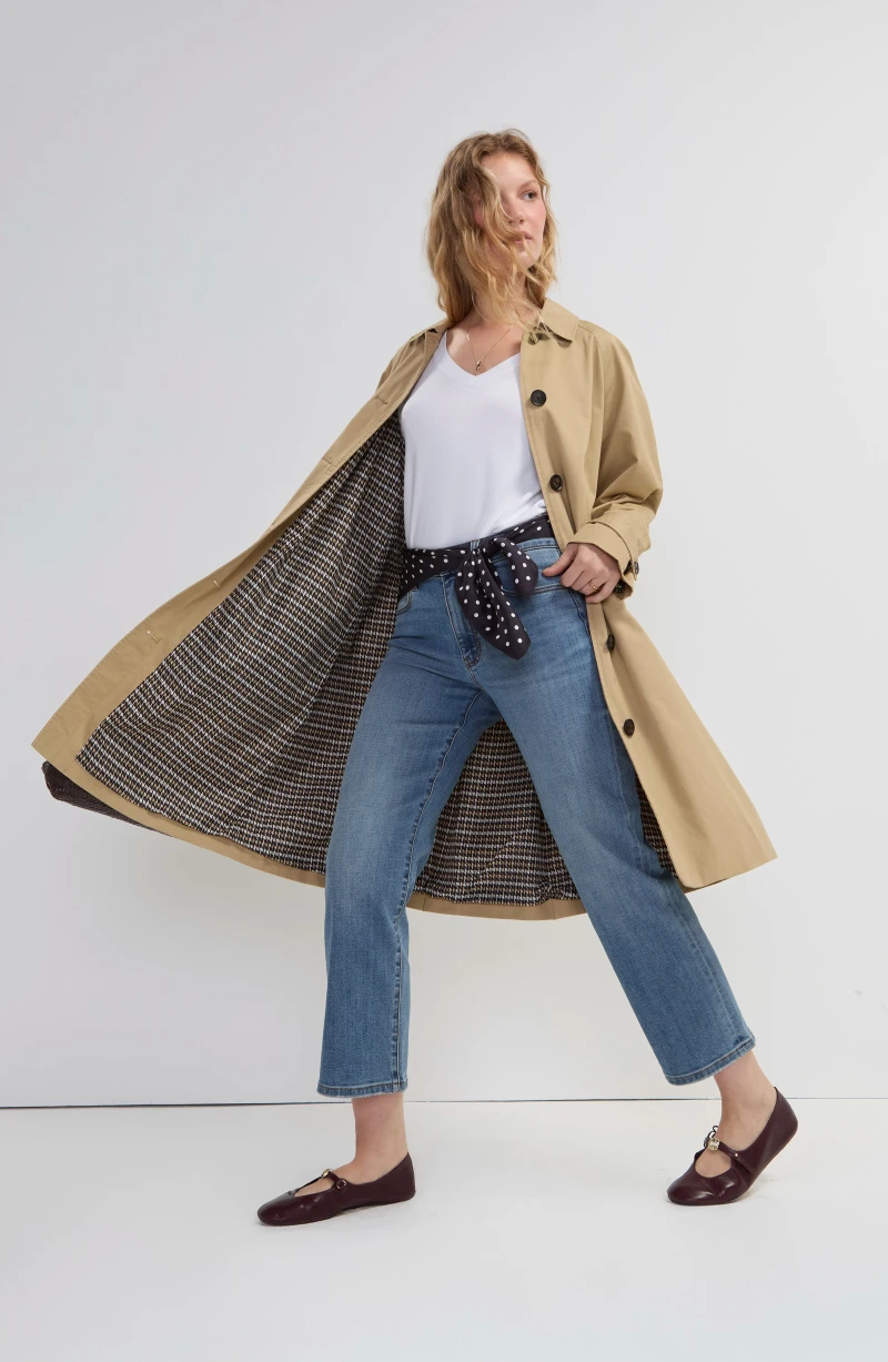Image of RAGLAN SLEEVE TRENCH COAT W/ PLEAT BACK