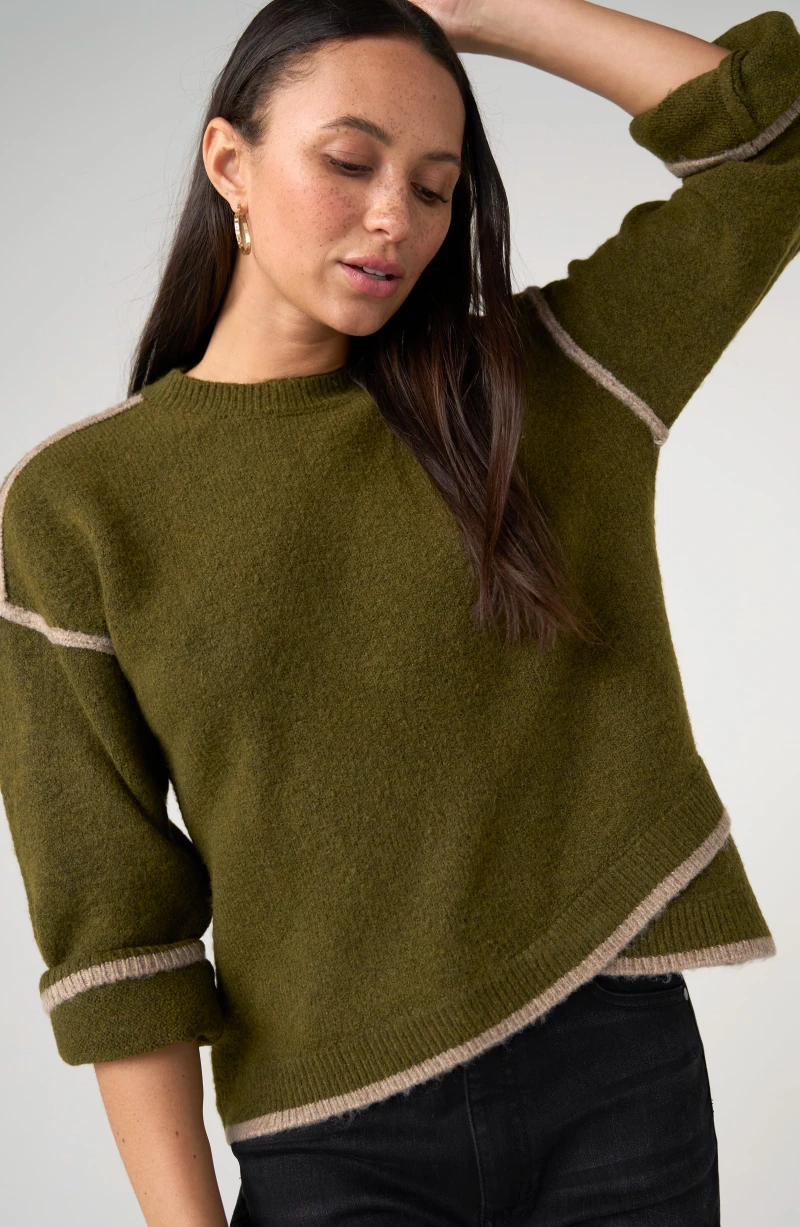 Image of LONG SLEEVE SWEATER W/ TULIP HEM