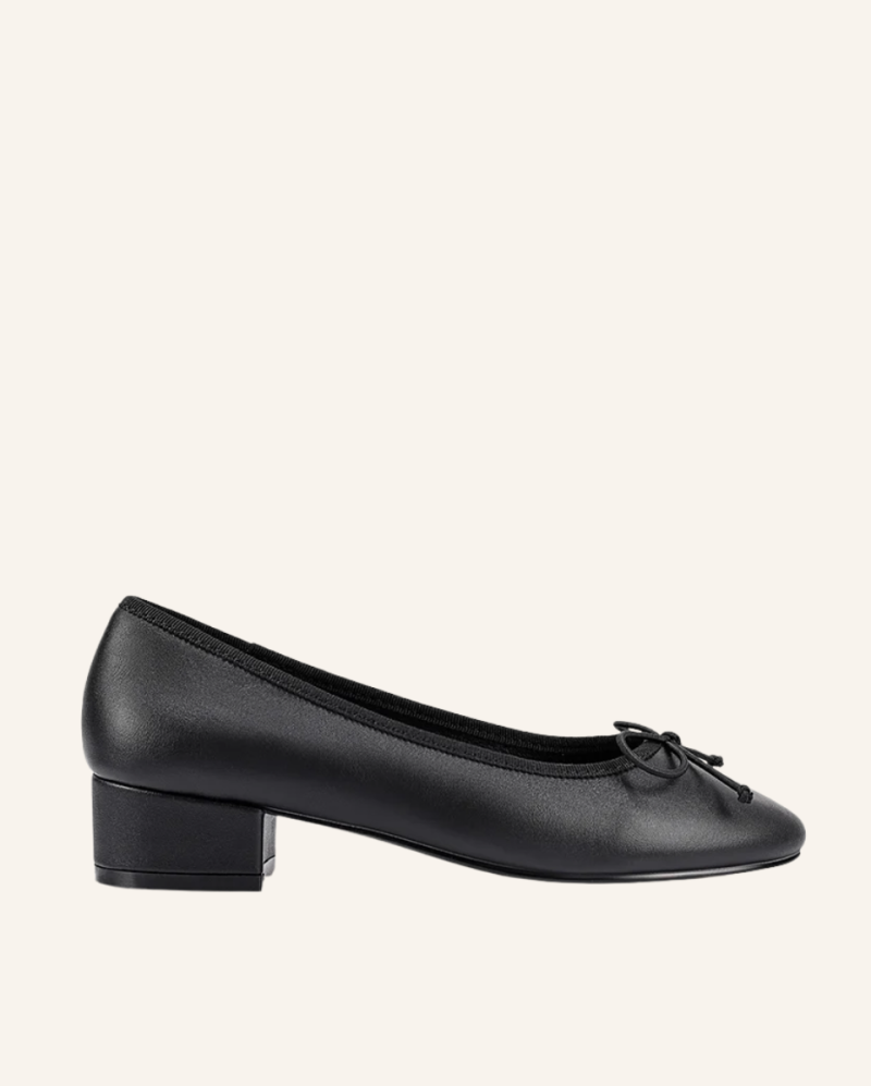 Minnie Black