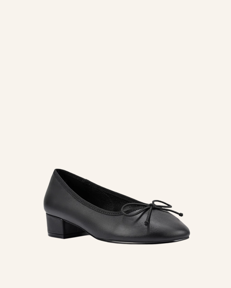 Minnie Black